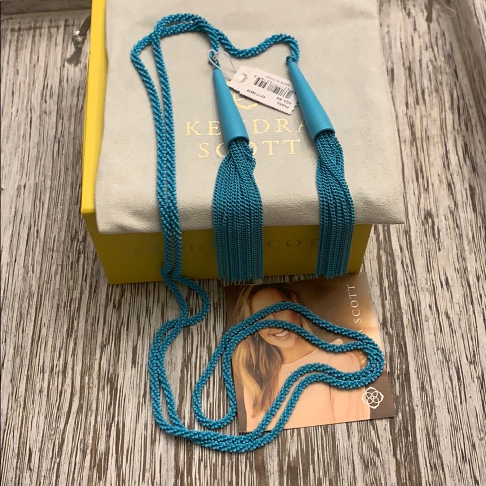 🔥⬇️Kendra Scott Phara Lariat Necklace Matte Aqua